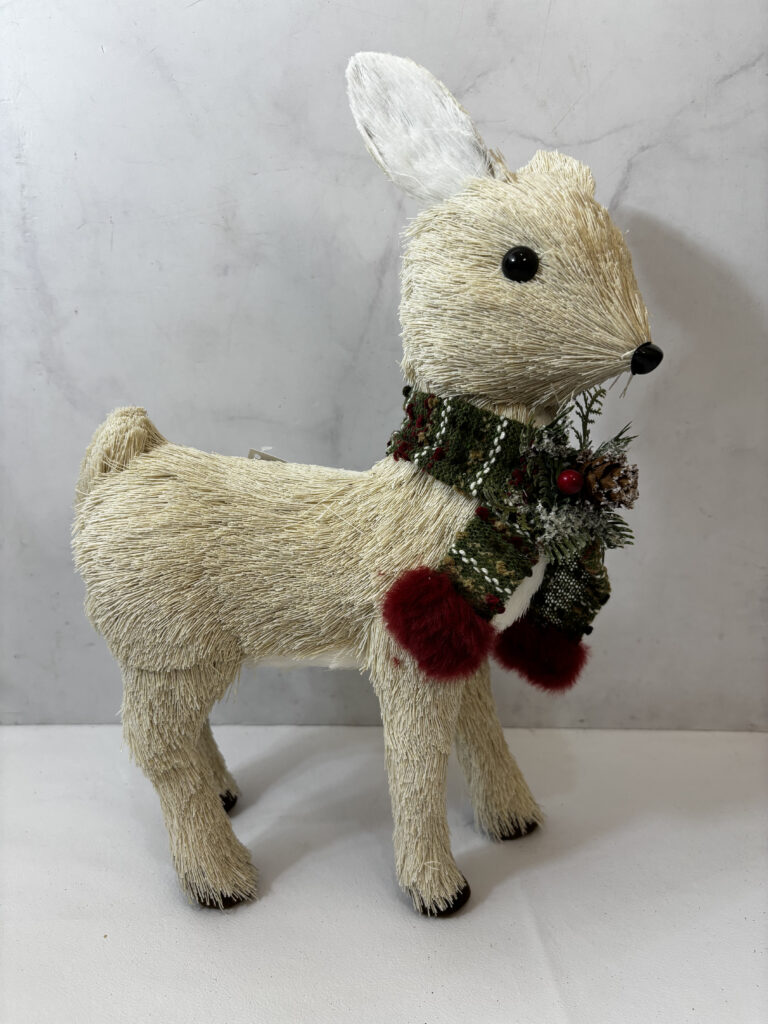 Adorno de navidad, ciervo parado.