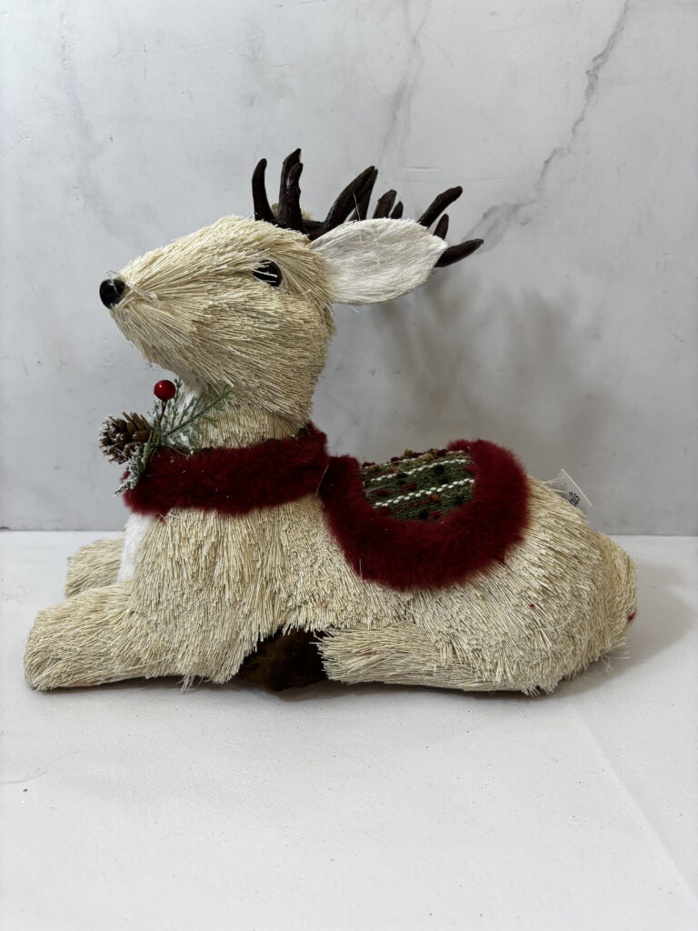 Adorno de navidad, Ciervo sentado
